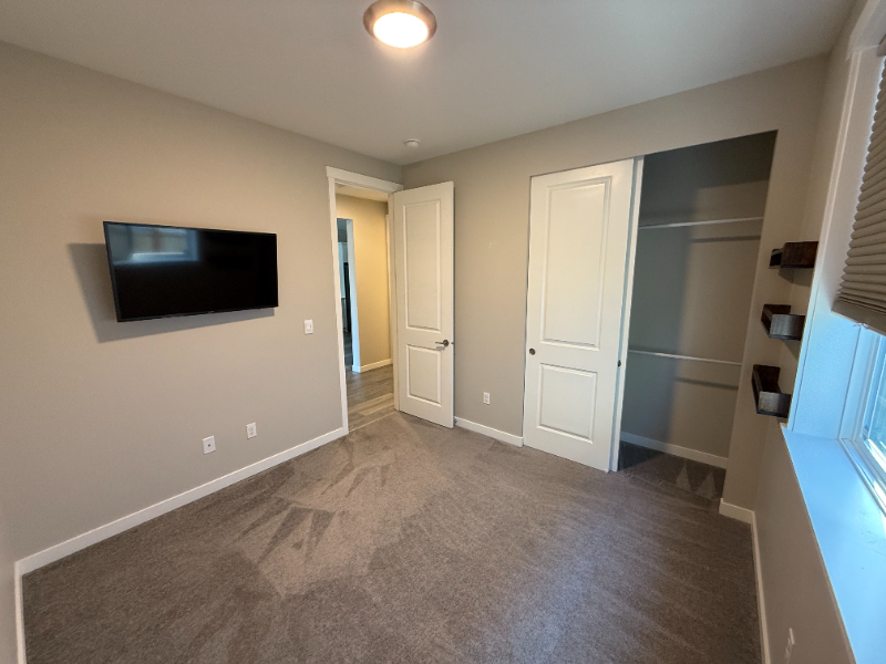 17749 26th Dr Ne - Photo 7 of 17