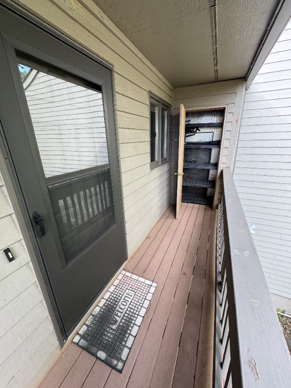 1843 E Waters Edge Dr #95 - Photo 3 of 21