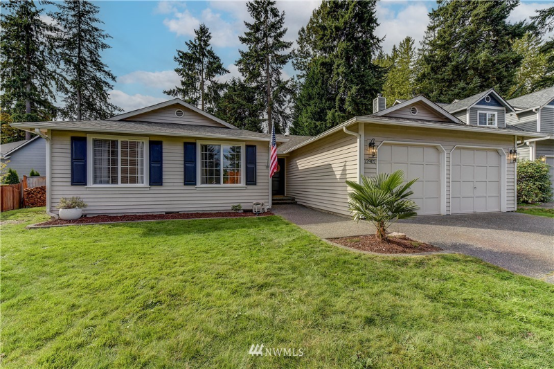 12902 Ne 203rd Ct - Photo 2 of 18