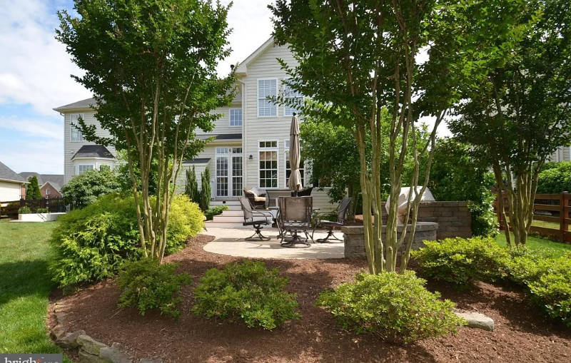 25443 Kinsale Pl - Photo 2 of 20