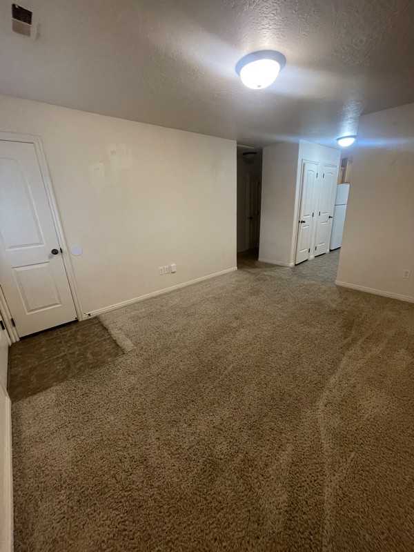 4227 Wn - Photo 3 of 11