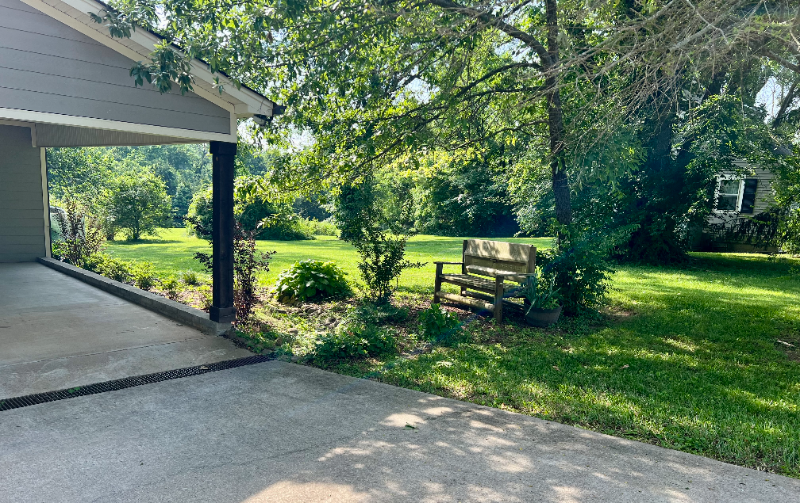 724 Butler Rd - Photo 3 of 20