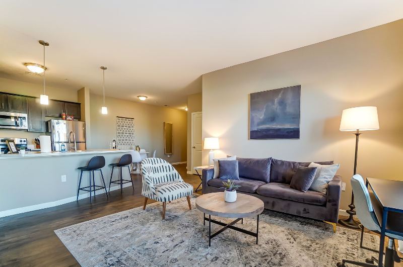 4784 Holmes St - Photo 2 of 18