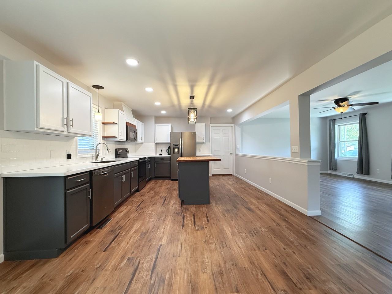 404 Barbara St #NA - Photo 3 of 27