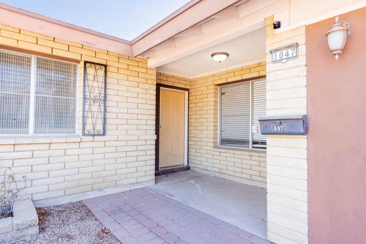 1047 E Alameda Dr #NA - Photo 3 of 35