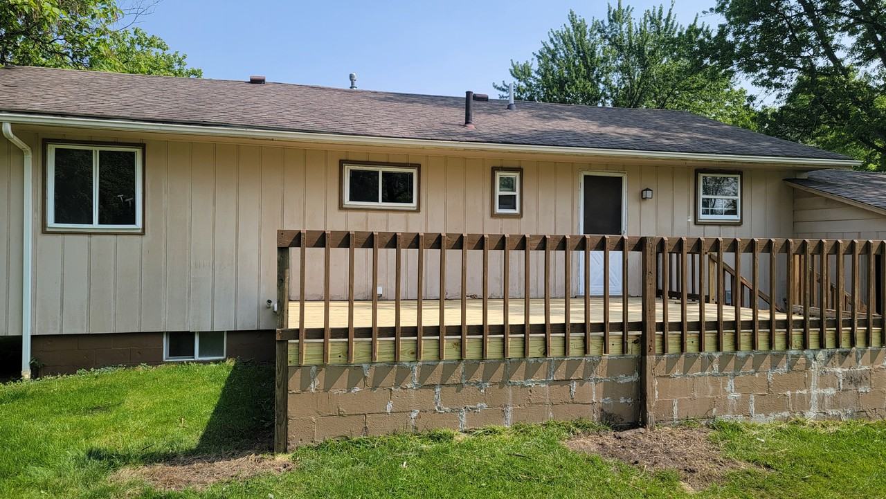 1804 Ronald Rd - Photo 2 of 15