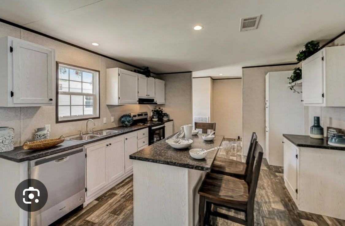 5129 Strickland Trl #NA - Photo 3 of 7