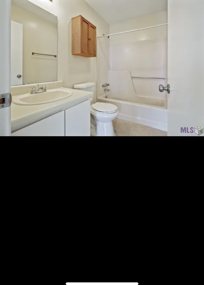 1757 Boulevard De Province Apt B #NA - Photo 3 of 17