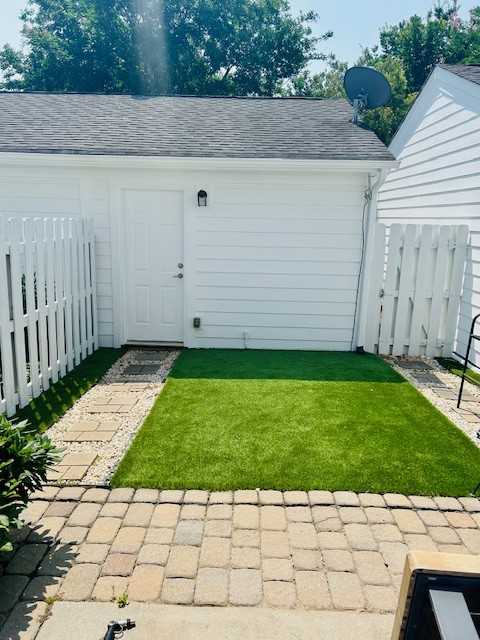 11418 Potters Row - Photo 4 of 18