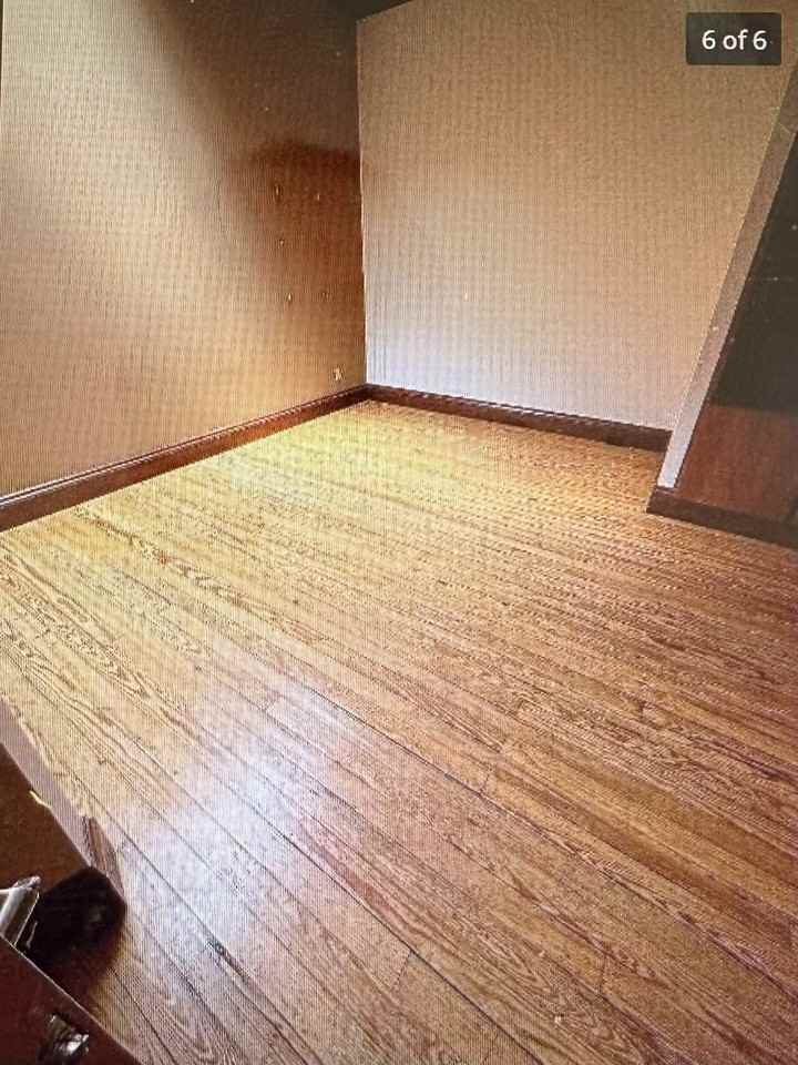 206 S Washington Sq #B - Photo 3 of 6