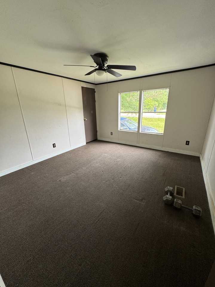 1058 Bratton Rd #NA - Photo 2 of 10