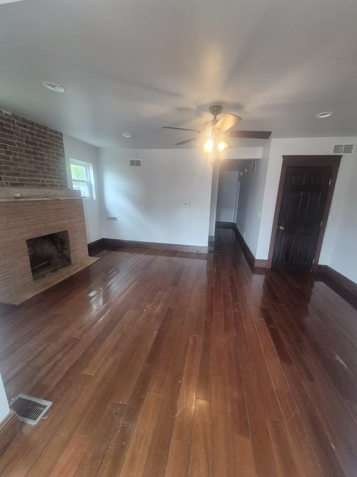 1621 S 5th St #NA - Photo 3 of 11