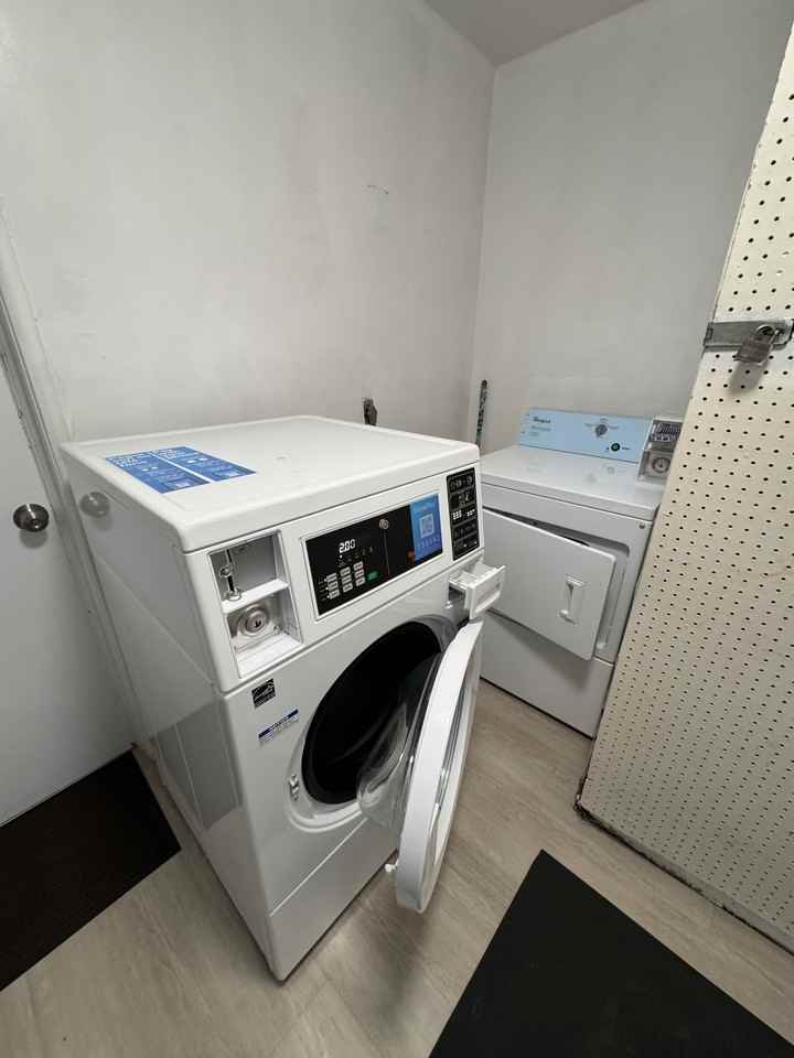 480 California St #1 - Photo 5 of 12