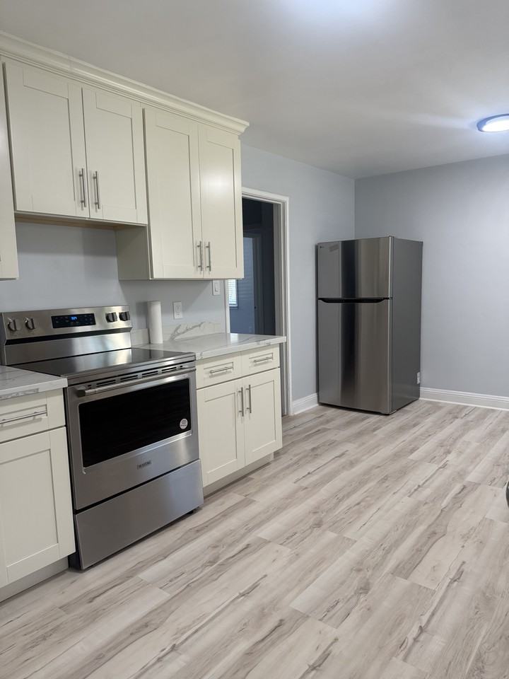 480 California St #1 - Photo 6 of 12