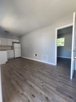 featured image of 315 Country Club Oval #6