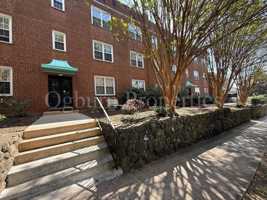 featured image of 1306 1306 -1318 Glade Street
