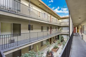 featured image of 1237 Magnolia Ave