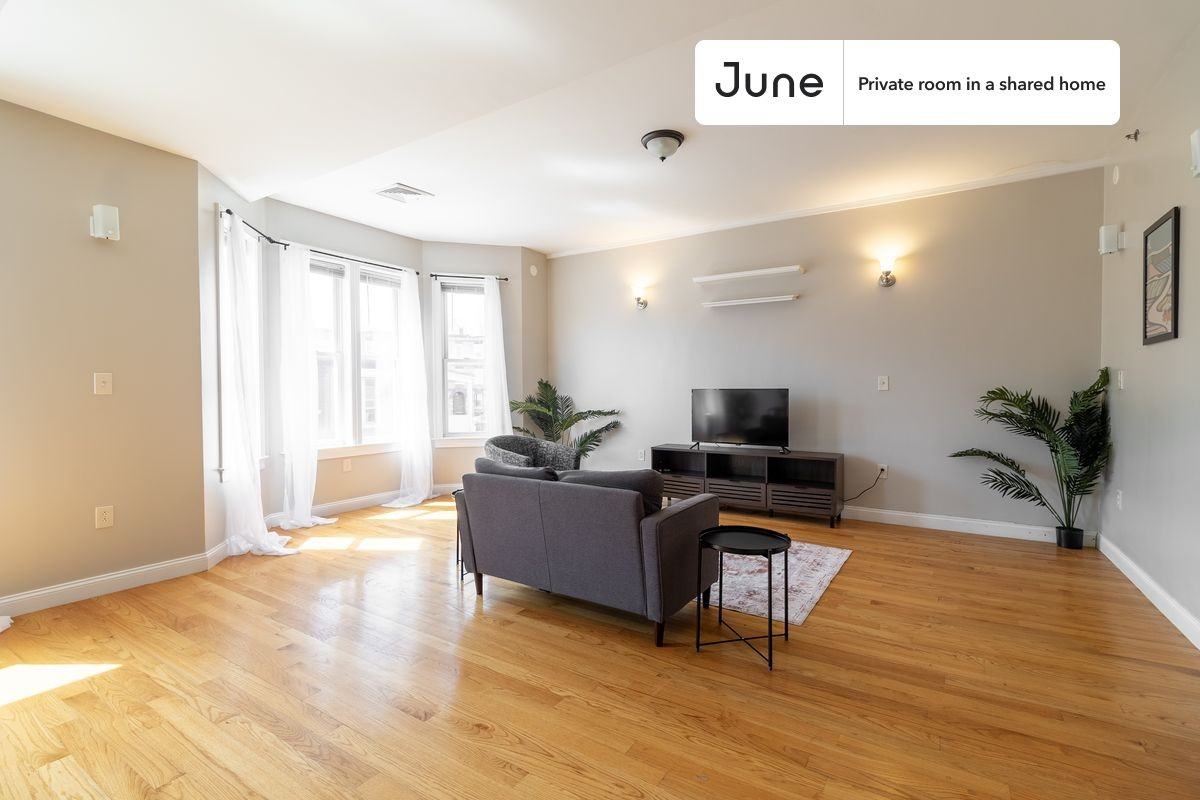 48 Dudley St #A - Photo 4 of 13