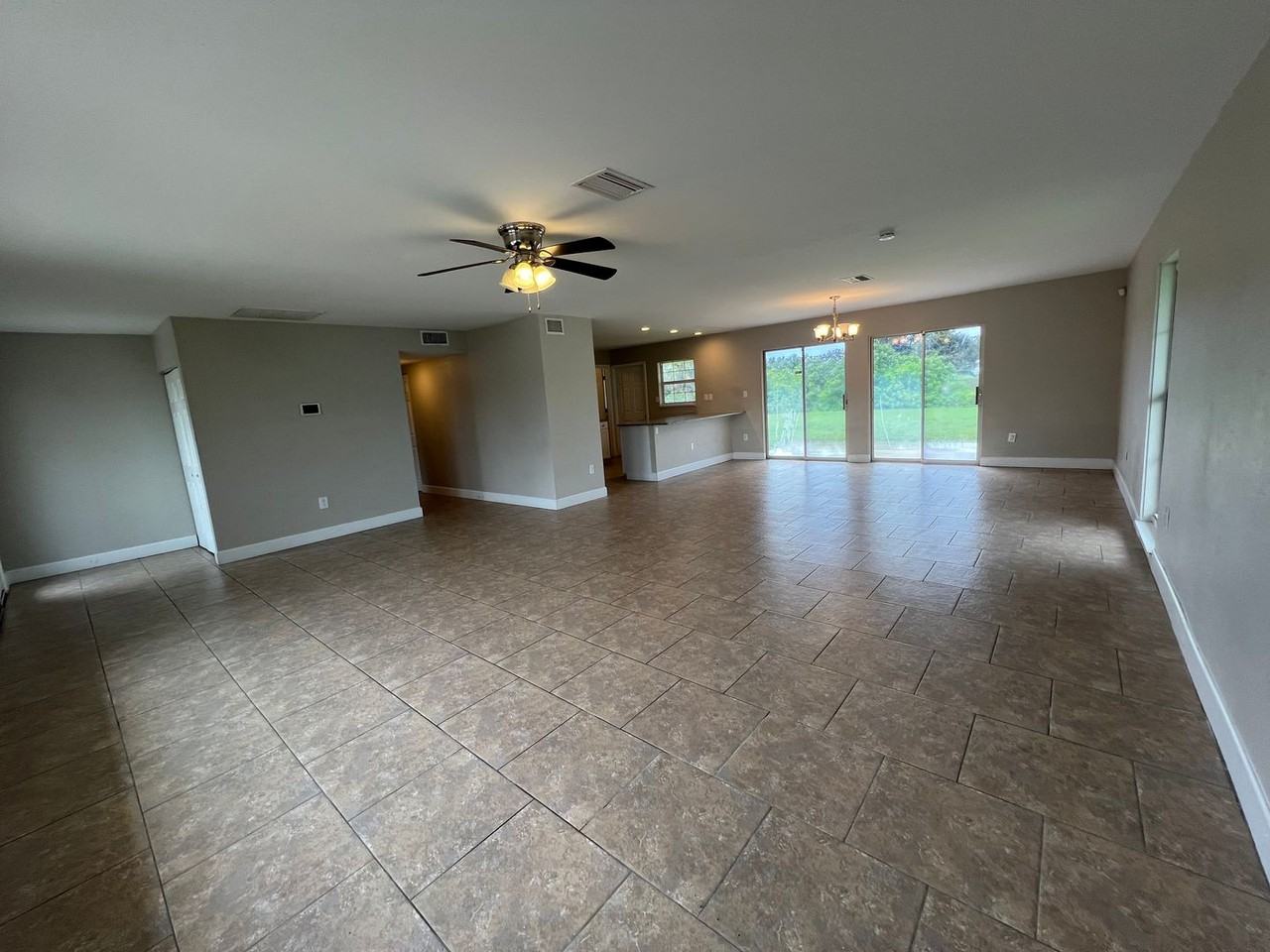 3057 Conway Blvd - Photo 3 of 31