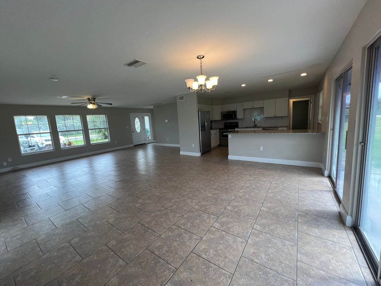 3057 Conway Blvd - Photo 2 of 31