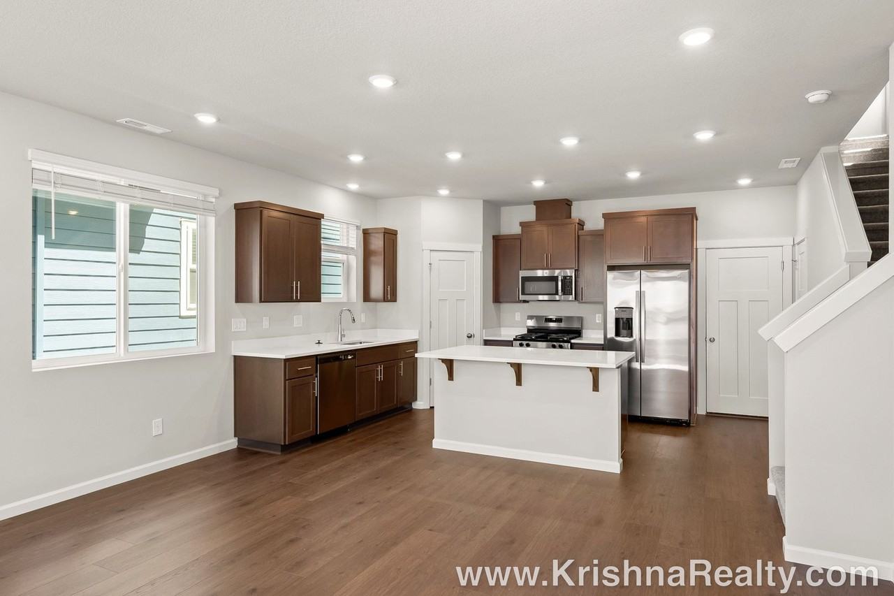 3513 Se Salal Ln - Photo 6 of 23