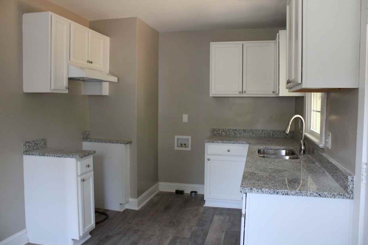 502 Macon St S - Photo 4 of 13