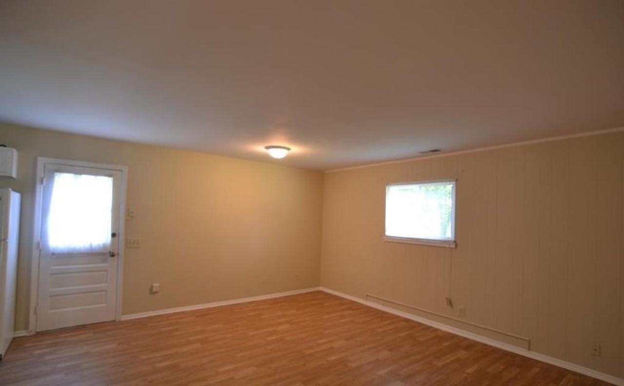 7200 Longstreet Dr - Photo 6 of 12