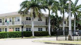 Royal Palm Apartments of Hollywood - Photo 1 of 1
