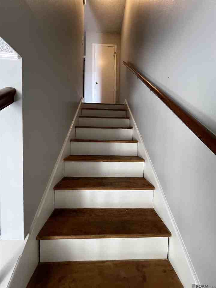 10064 Jefferson Highway #B - Photo 6 of 8