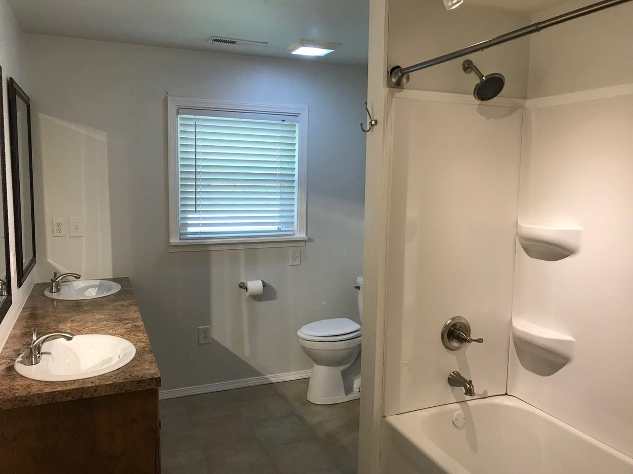 814 County Road 450 - Photo 5 of 9