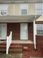 featured image of 208 College St