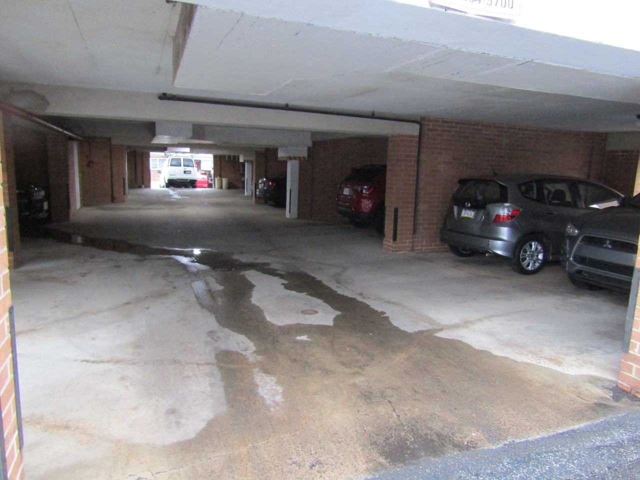 Fairmount East Apartments I - Photo 3 of 4