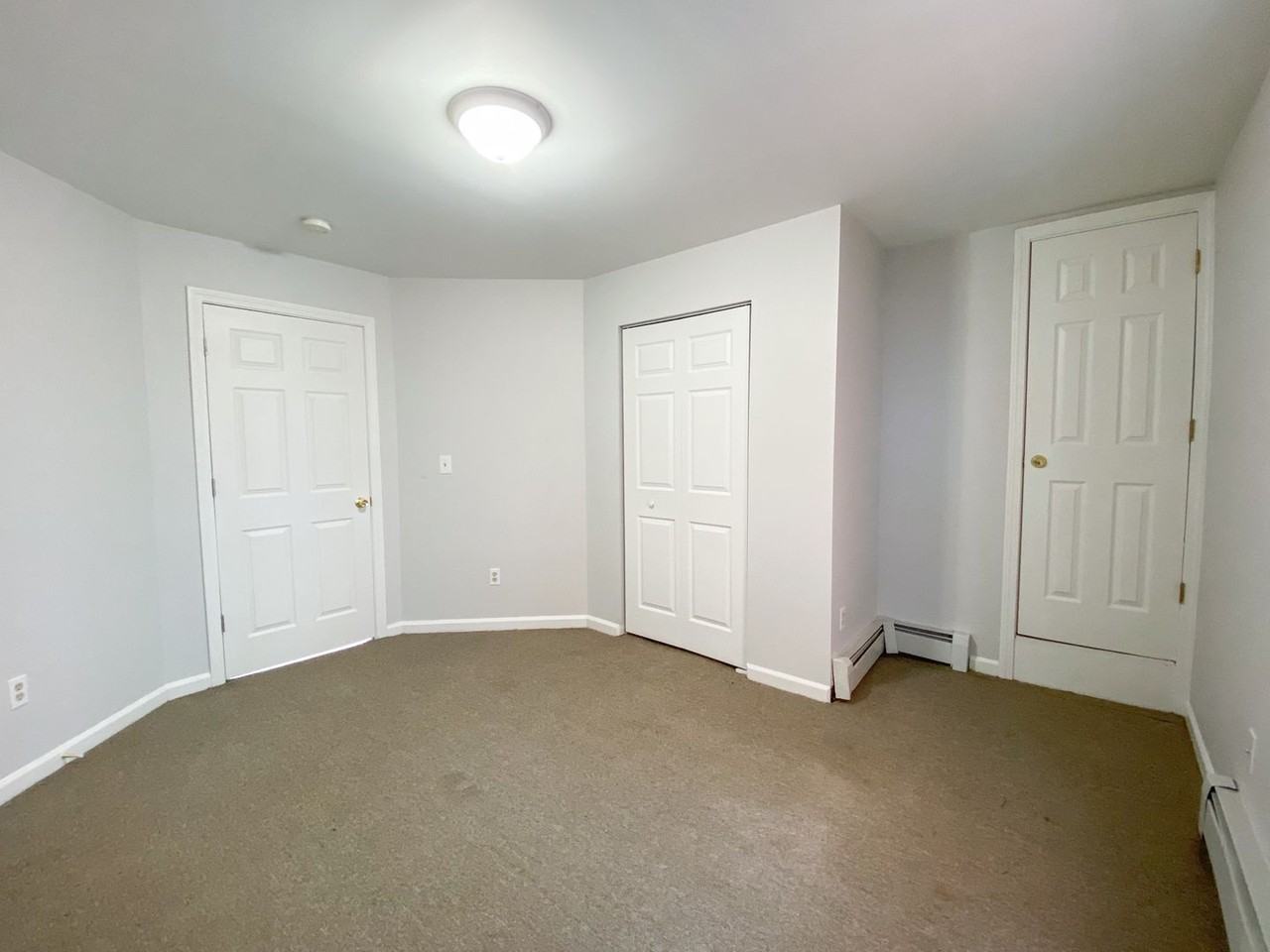 158 Ward St - Photo 6 of 31