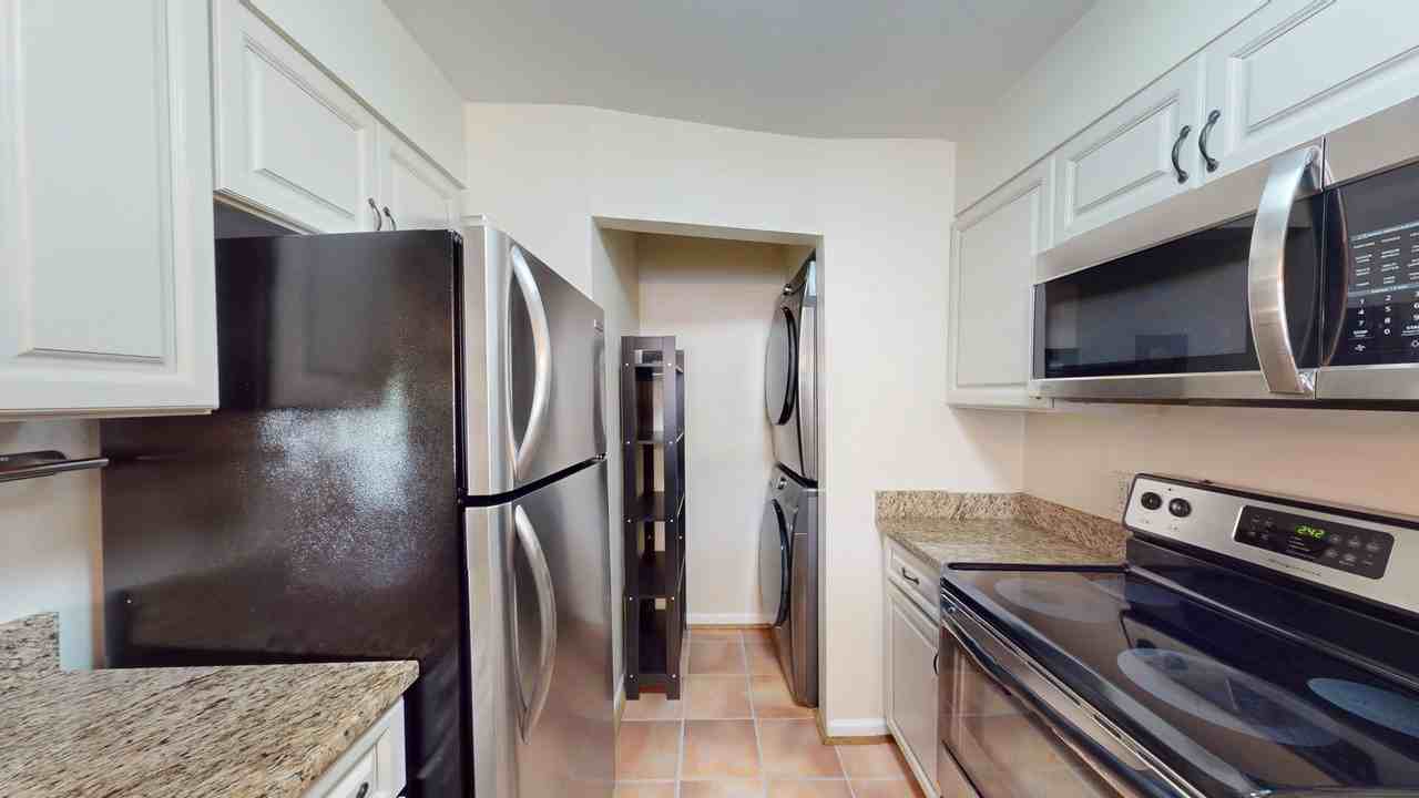 10823 Hampton Mill Ter - Photo 5 of 26