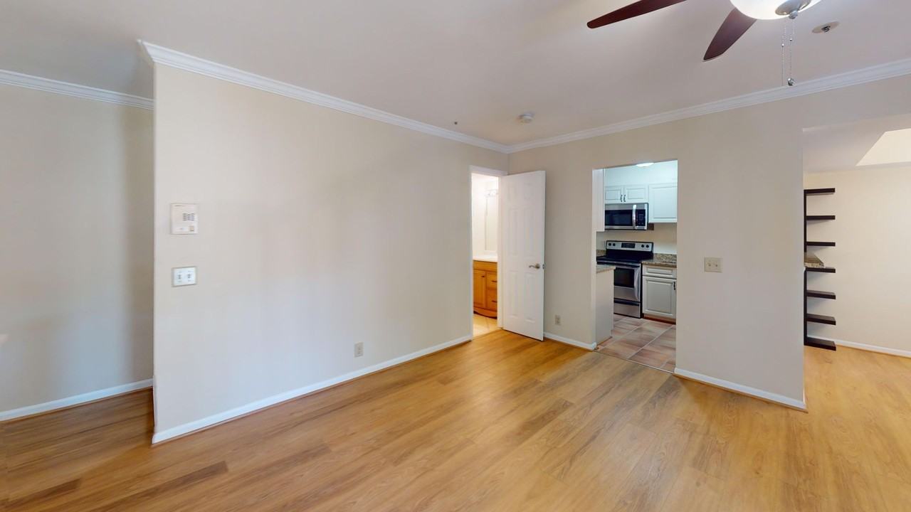 10823 Hampton Mill Ter - Photo 6 of 26