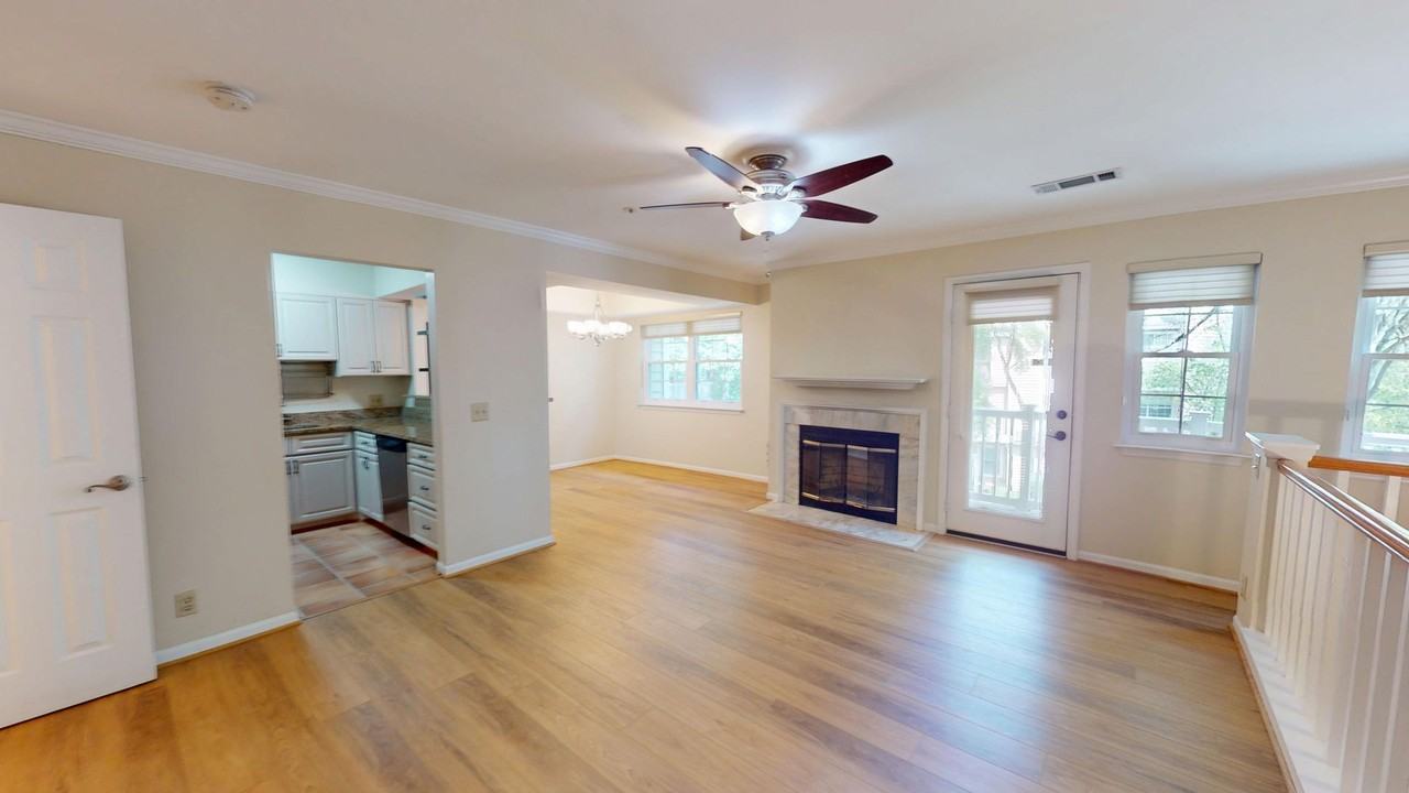 10823 Hampton Mill Ter - Photo 7 of 26