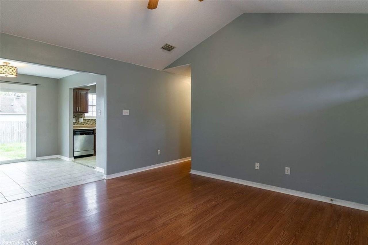 37 Wolverine Dr - Photo 7 of 25