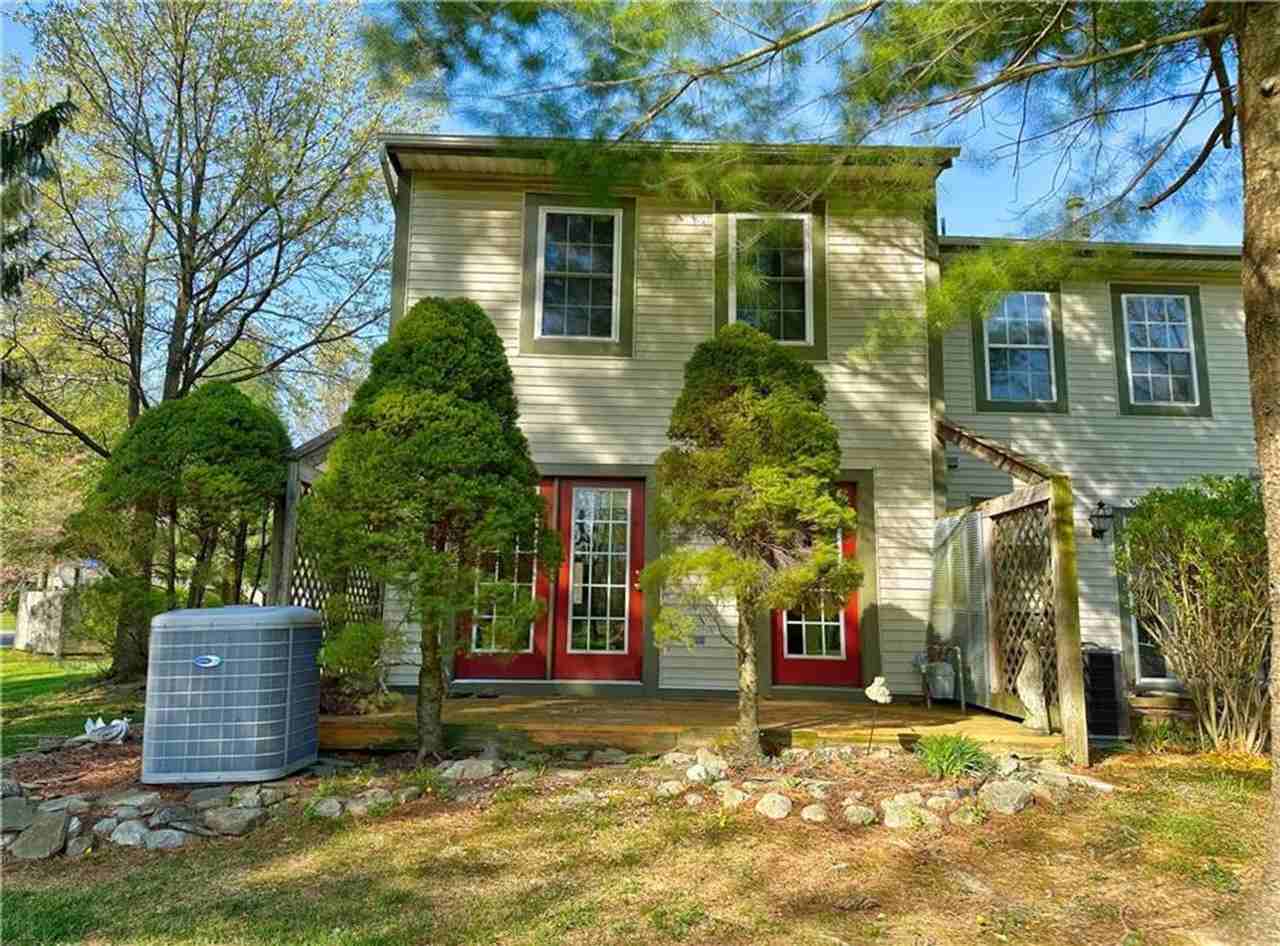 116 Commonwealth Dr - Photo 2 of 17