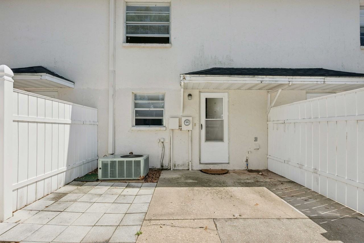 Regency Townhomes - Photo 7 of 7