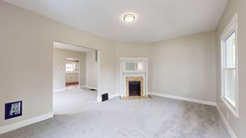 featured image of 2027 W 105th St
