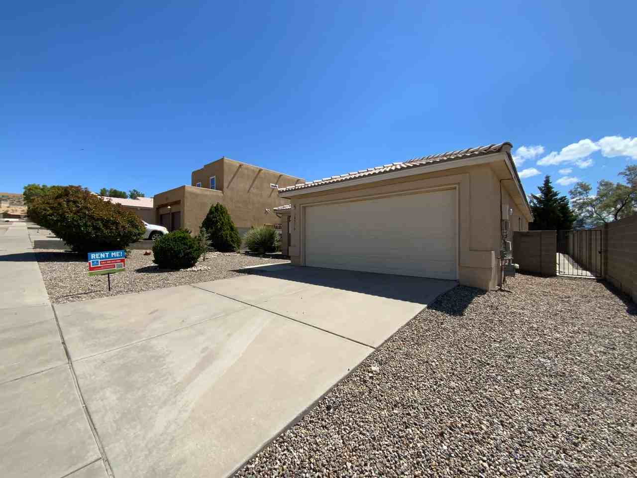 10516 Sorrento Dr Nw - Photo 2 of 30