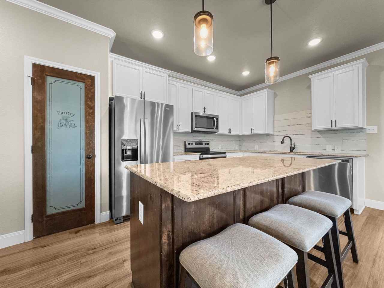 1606 Black Kettle Trl - Photo 5 of 16