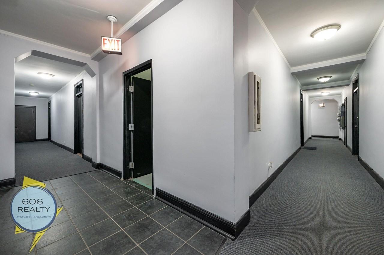 6930 N Greenview Ave #508 - Photo 4 of 6