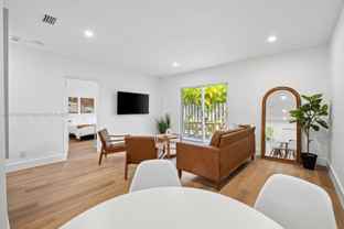 817 Tequesta St #3 - Photo 1 of 1