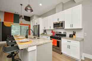 Kelburn Dr - Photo 1 of 1