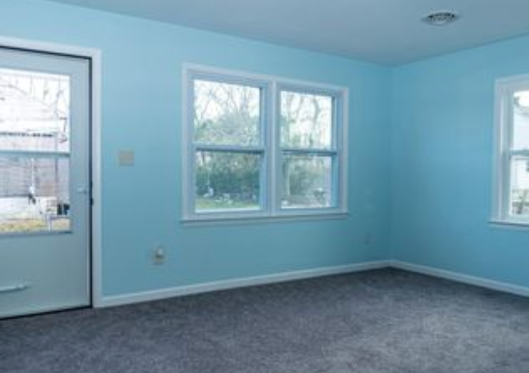 301 W Chesapeake Ave - Photo 2 of 9