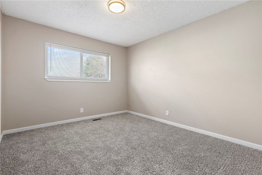 1306 W Bonnie Ln - Photo 5 of 27