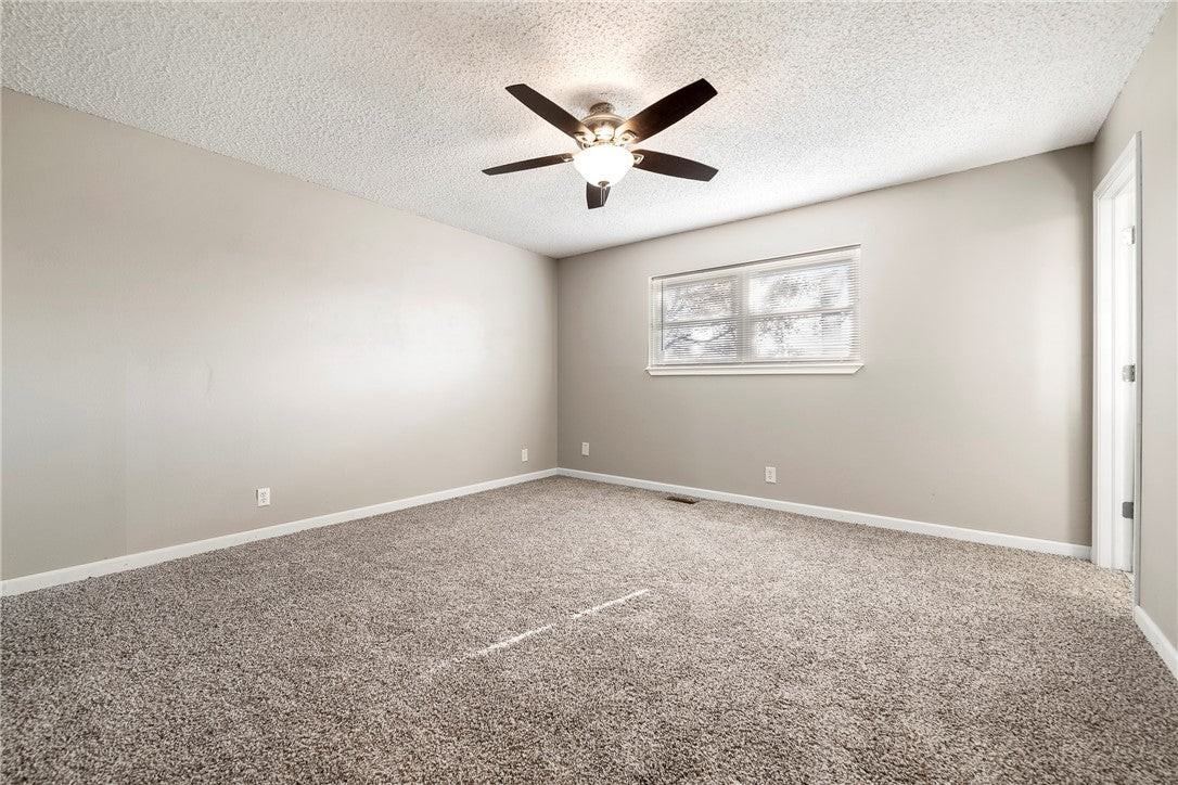 1306 W Bonnie Ln - Photo 7 of 27