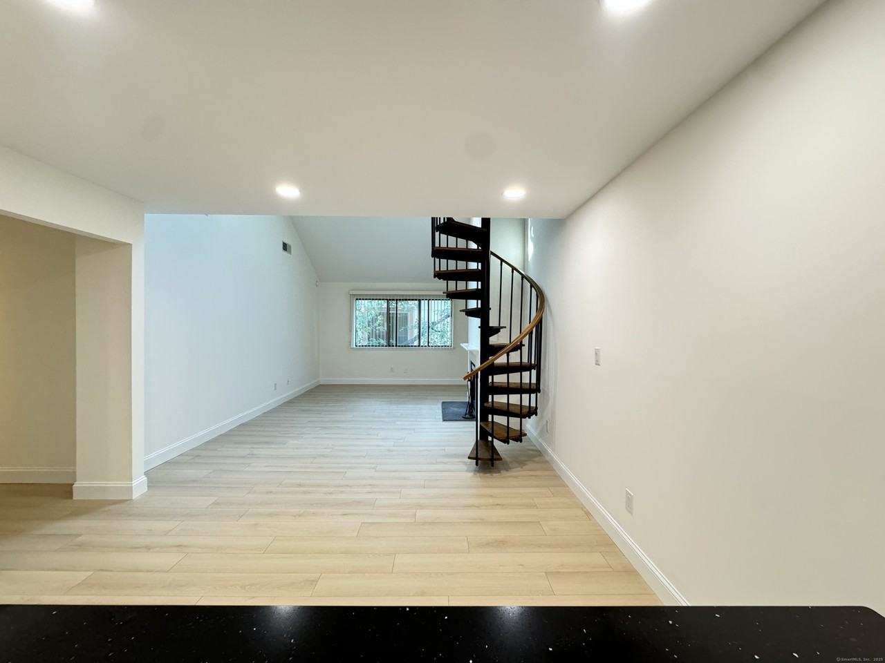 1500 Bedford St - Photo 6 of 32