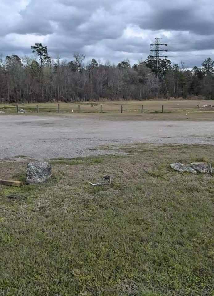 34616 State Highway 249 - Photo 2 of 10